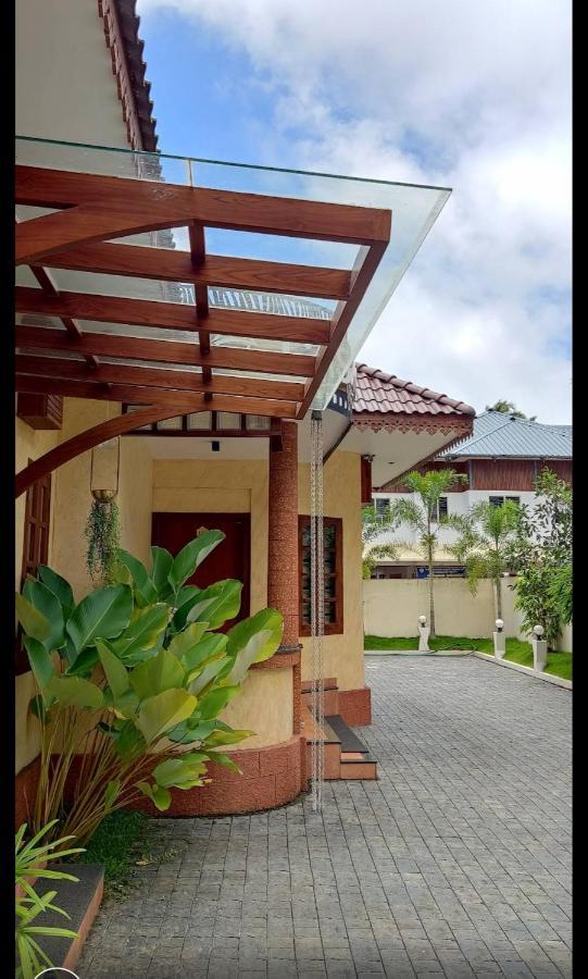 Casa Orchid Hotell Alappuzha Eksteriør bilde